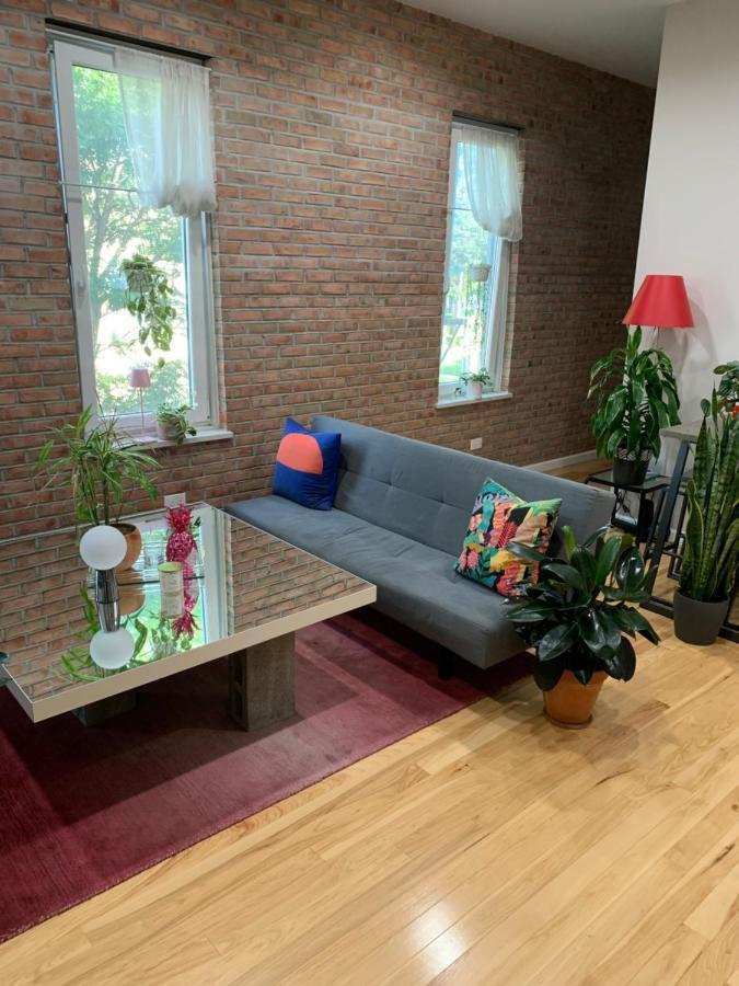 Urban Jungle Oasis In Queens! Apartman New York Kültér fotó