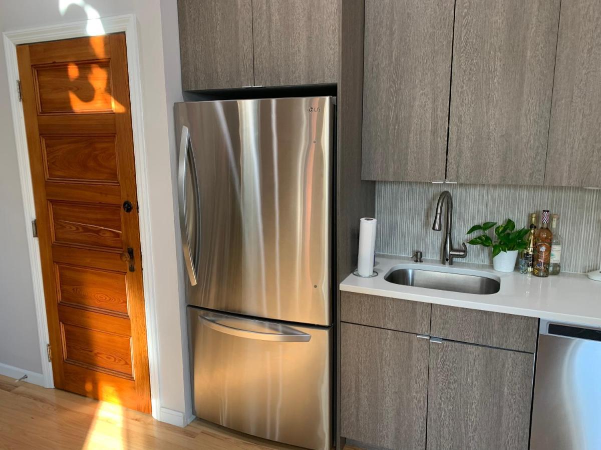 Urban Jungle Oasis In Queens! Apartman New York Kültér fotó